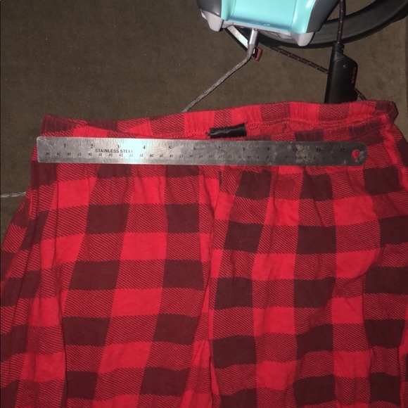 Plaid red and black medium pj pants - Picture 3 of 4